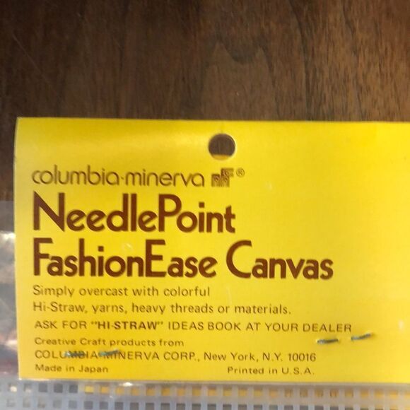 Vintage Lot of 2 Plastic Canvas Needlepoint - Picture 4 of 4